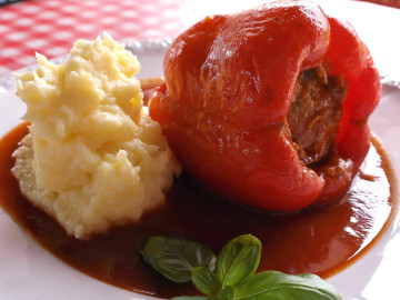 Paprikaschoten, gefüllt