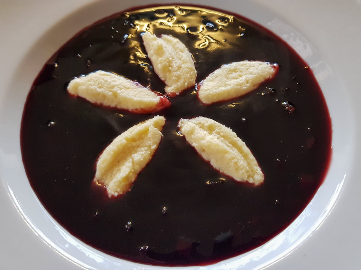 images/rezepte/fliederbeersuppe.jpg